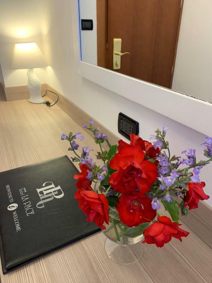 Hotel La Pace Сан Мауро Торинезе Екстериор снимка